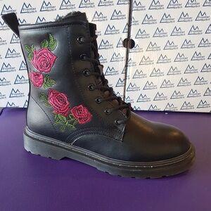 Black Combat Boots with Floral Embroidery and Thick Rubber Sole